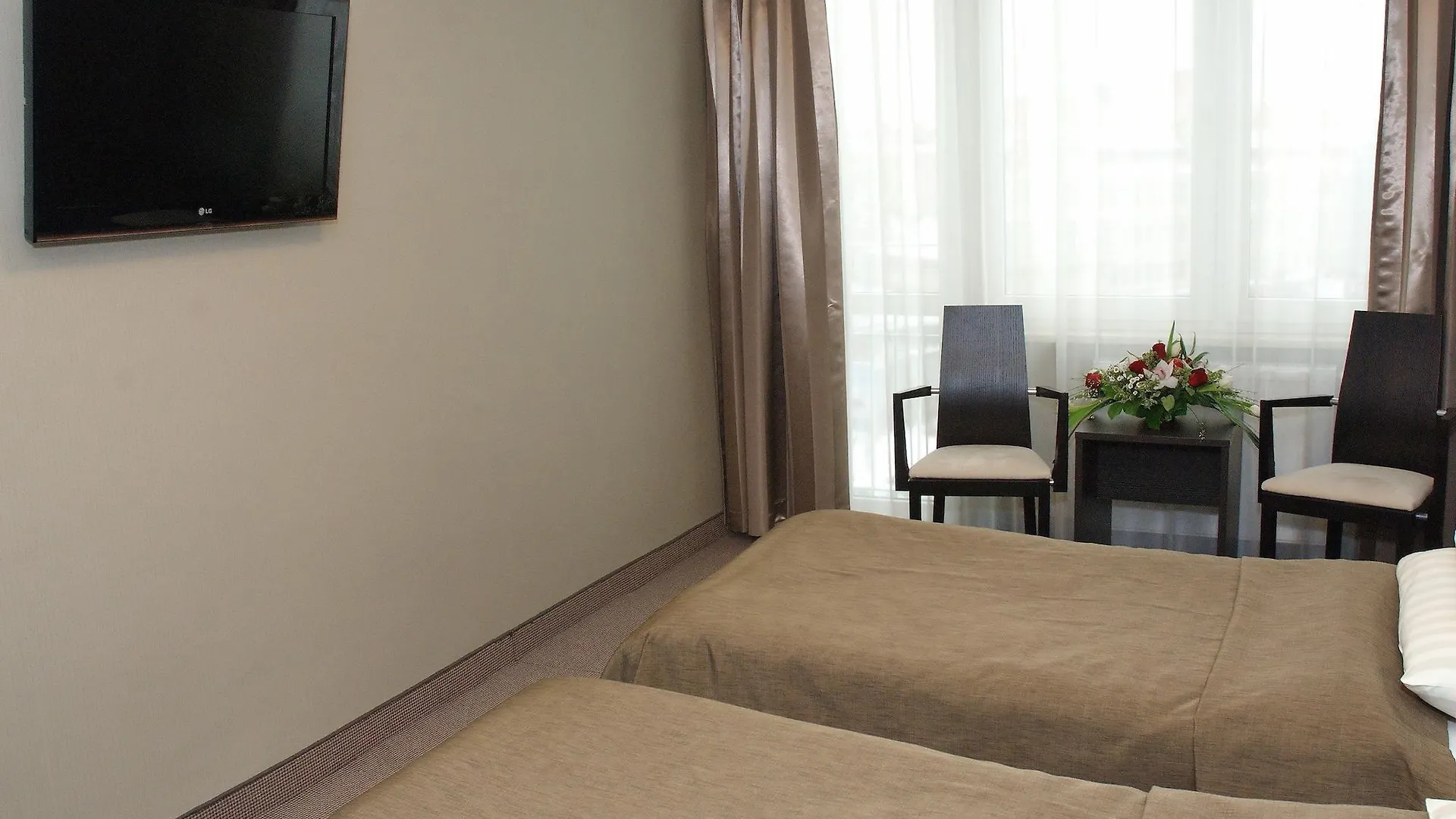 Hotel Ikar Poznan 3*,