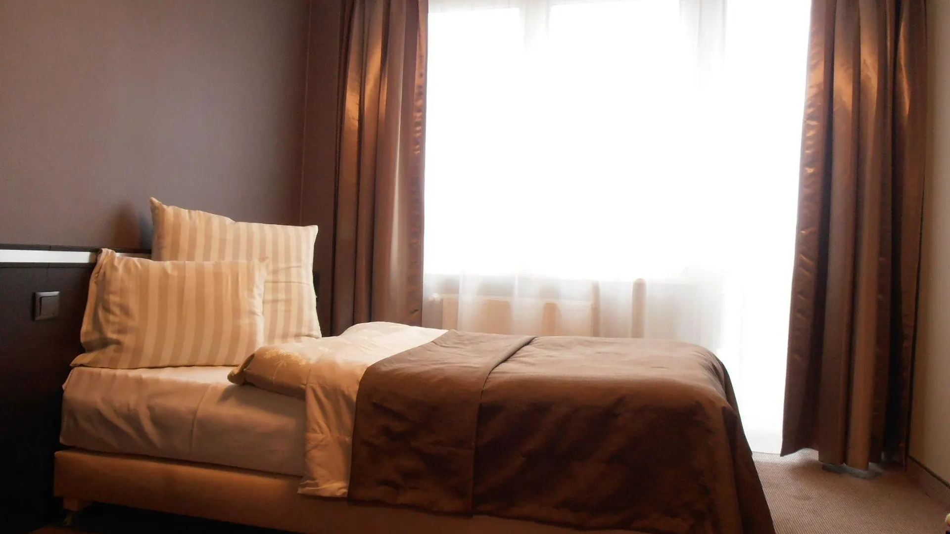 Hotel Ikar Poznan 3*,  Poland