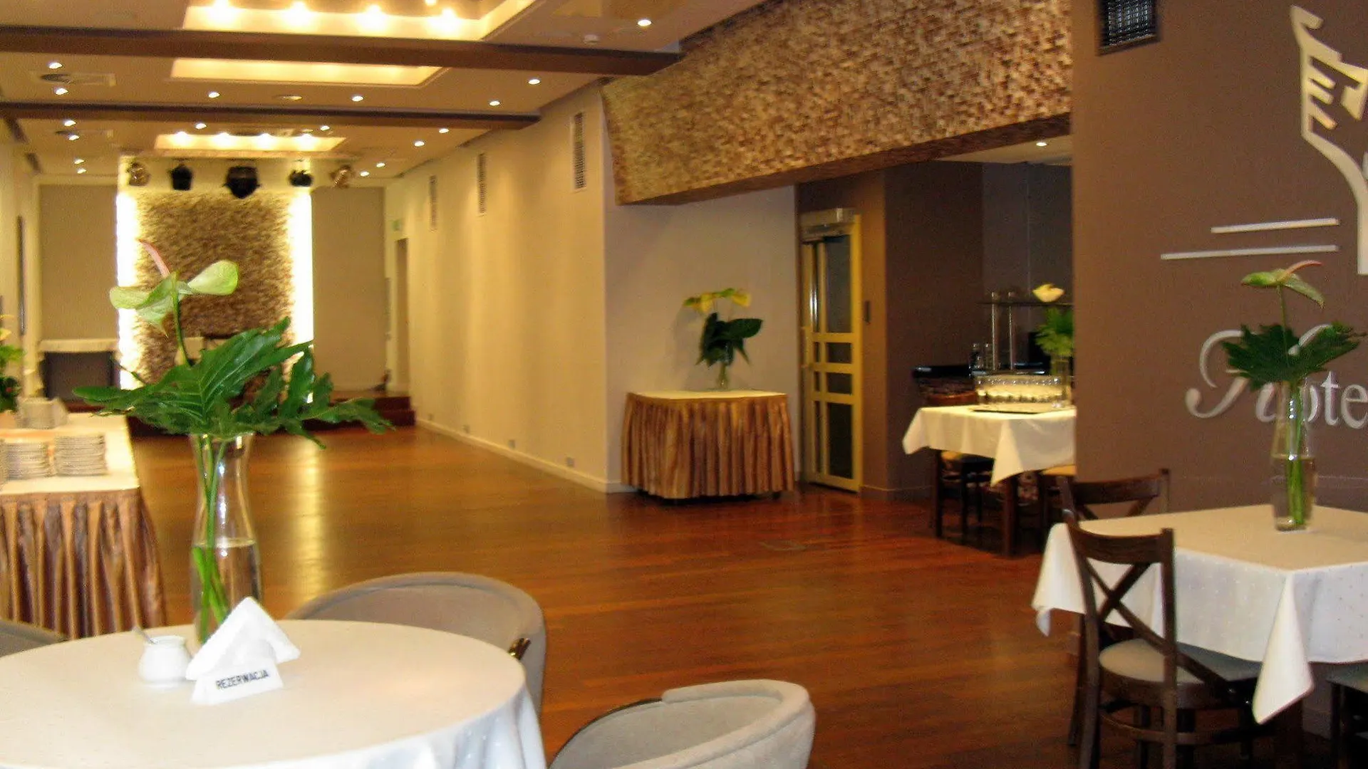 Hotel Ikar Poznan